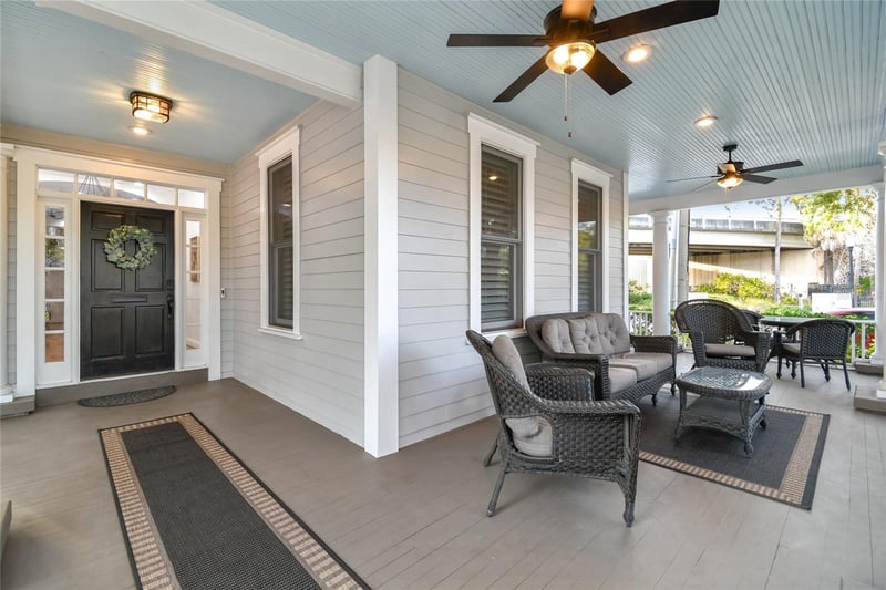 701 S Packwood Ave, Tampa, FL 33606