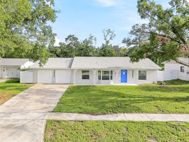 8011 Fountain Ave, Tampa, FL 33615