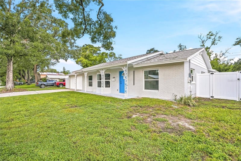 8011 Fountain Ave, Tampa, FL 33615
