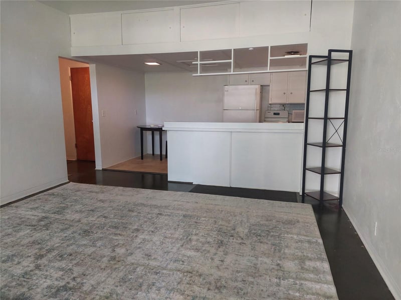 4051 58th St N #241C, Kenneth City, FL 33709
