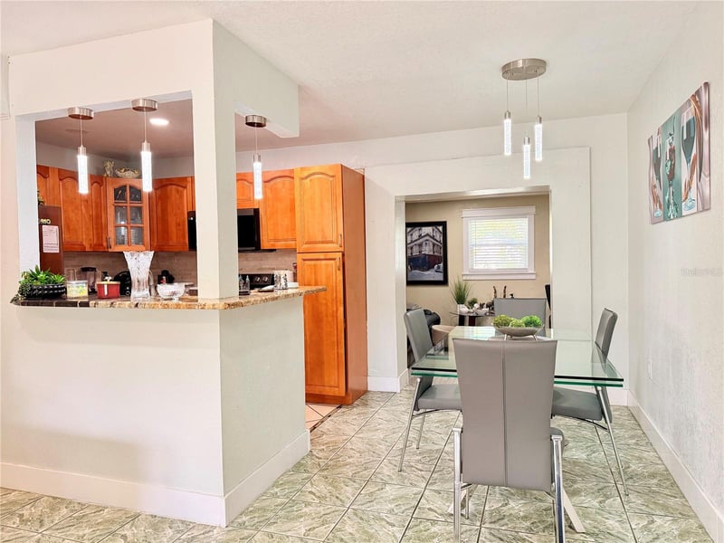 4928 Eldorado Dr, Tampa, FL 33615