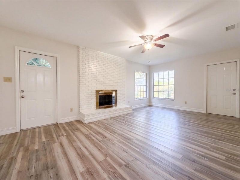601 Carolyn Dr, Brandon, FL 33510
