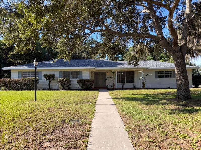 601 Carolyn Dr, Brandon, FL 33510