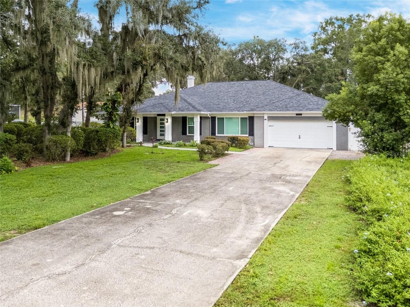 4712 Dover Cliff Ct, Dover, FL 33527