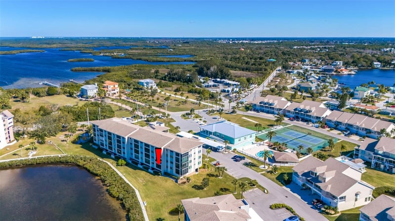 8251 Brent St #912, Port Richey, FL 34668