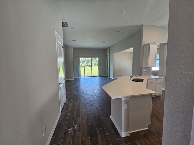1247 Honeycomb Pl, Seffner, FL 33584
