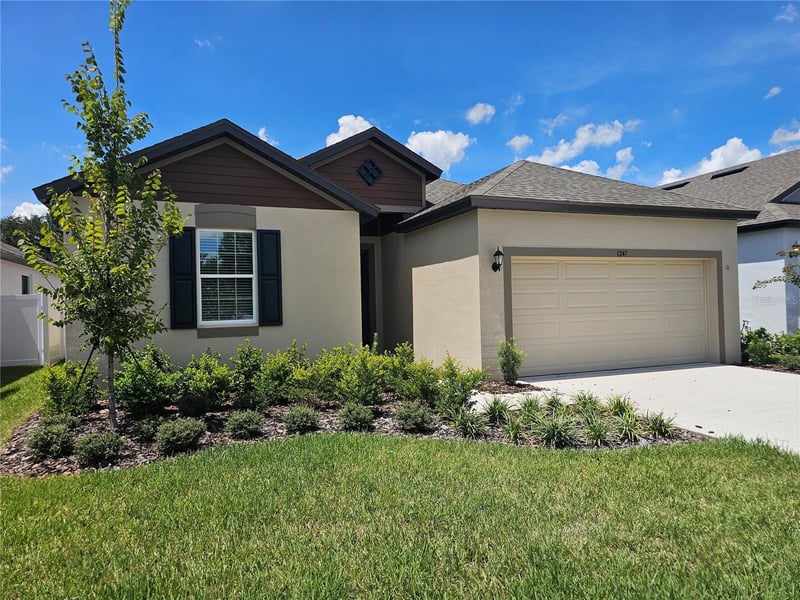 1247 Honeycomb Pl, Seffner, FL 33584
