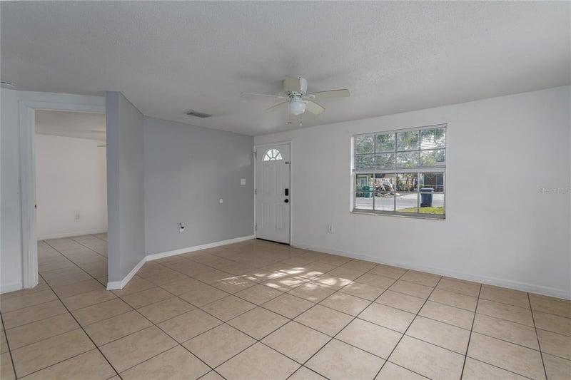 1324 59th Ave E, Bradenton, FL 34203
