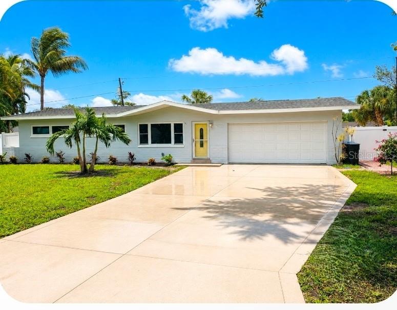 3641 Beach Dr SE, St Petersburg, FL 33705
