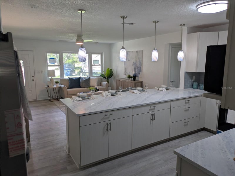 3641 Beach Dr SE, St Petersburg, FL 33705