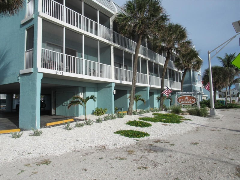 901 Gulf Dr S #2, Bradenton Beach, FL 34217