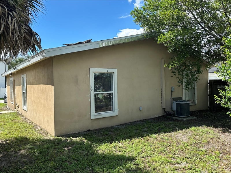 2305 E 28th Ave, Tampa, FL 33605