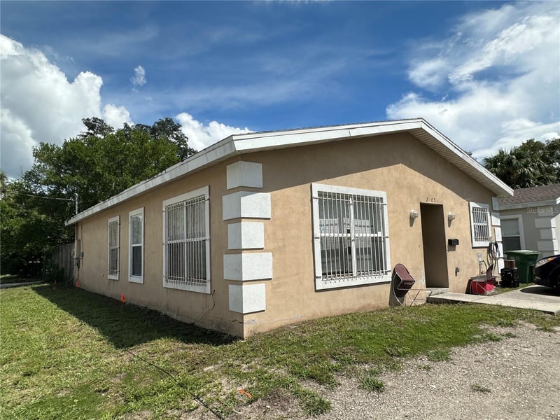 2305 E 28th Ave, Tampa, FL 33605