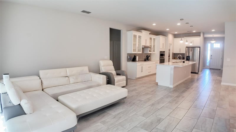 12937 Satin Lily Dr, Riverview, FL 33579