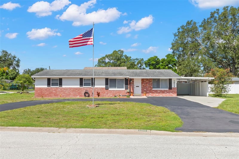 6100 Woodrow Wilson Blvd NE, St Petersburg, FL 33703