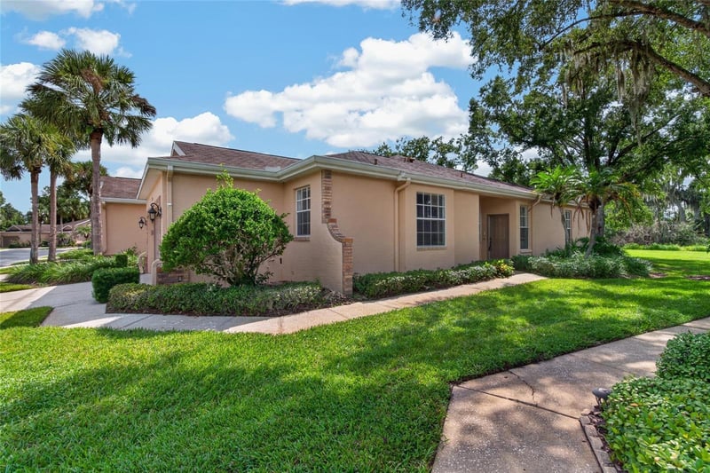 2201 Preservation Dr, Plant City, FL 33566