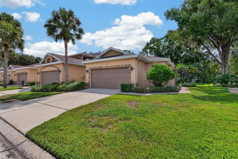 2201 Preservation Dr, Plant City, FL 33566
