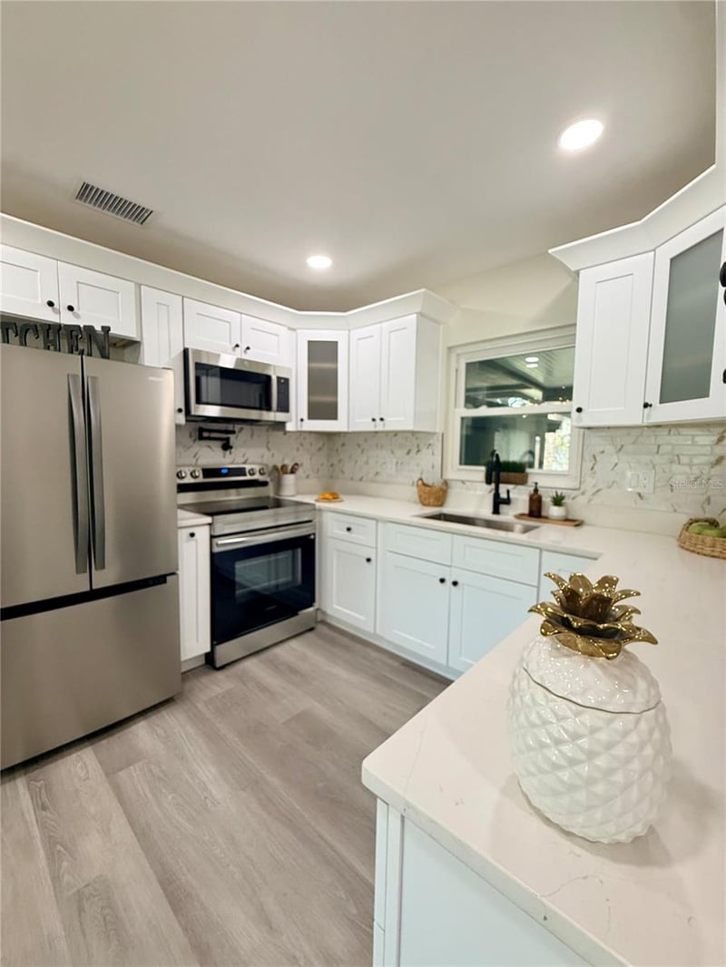 4021 W Cass STREETS, Tampa, FL 33609