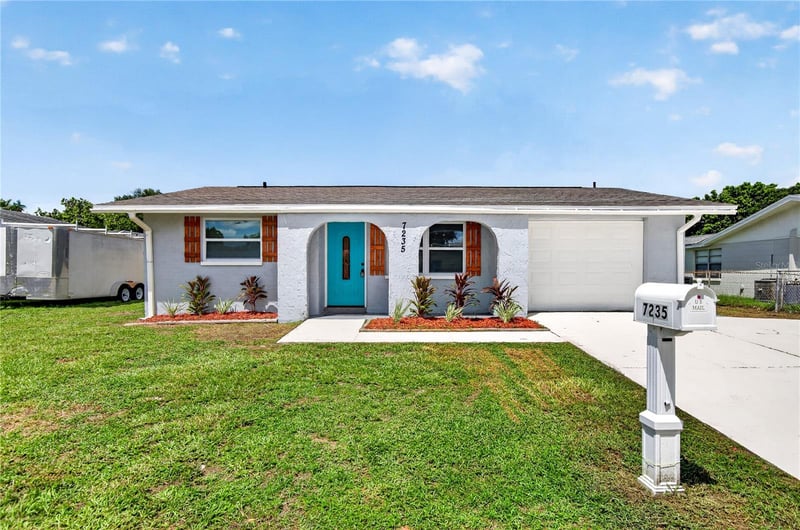 7235 Robstown Dr, Port Richey, FL 34668