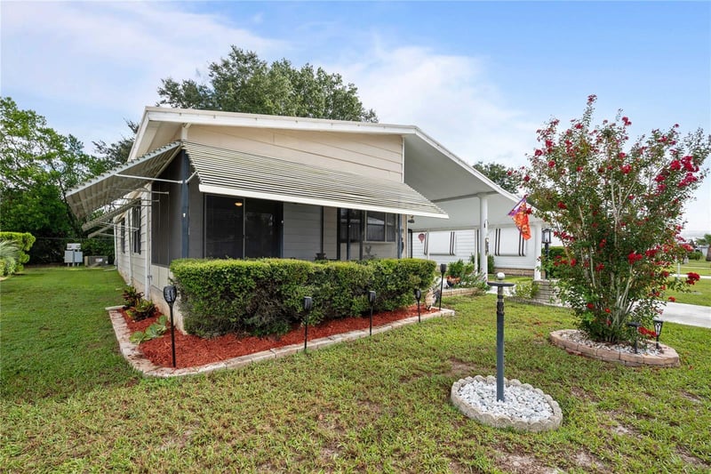 35037 Mcculloughs Leap, Zephyrhills, FL 33541