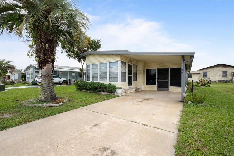 36346 Le Sabre Way, Zephyrhills, FL 33541