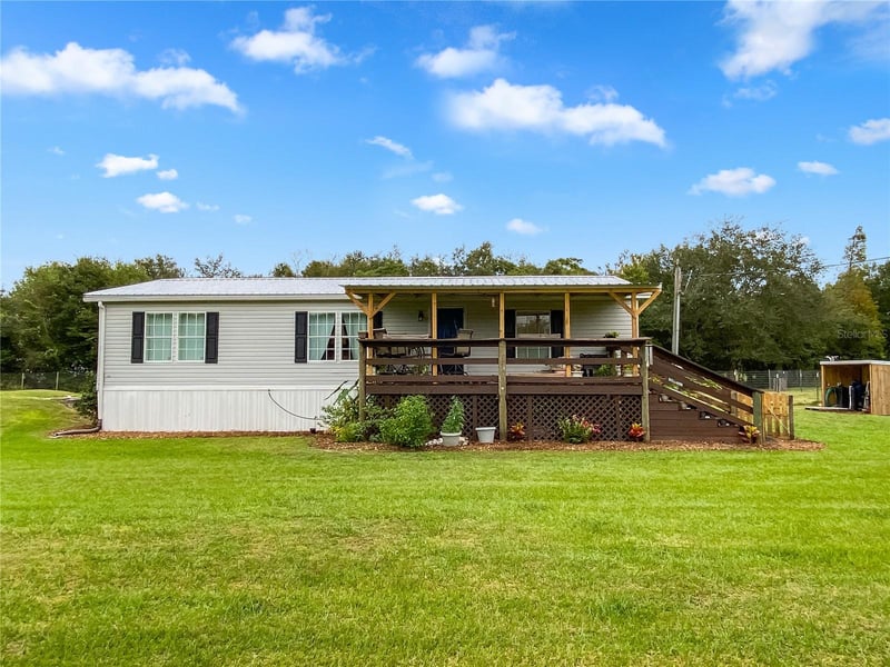 5212 Franklin Woodland Dr, Plant City, FL 33565