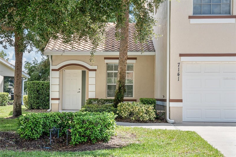 7141 Strand Cir #101, Bradenton, FL 34203