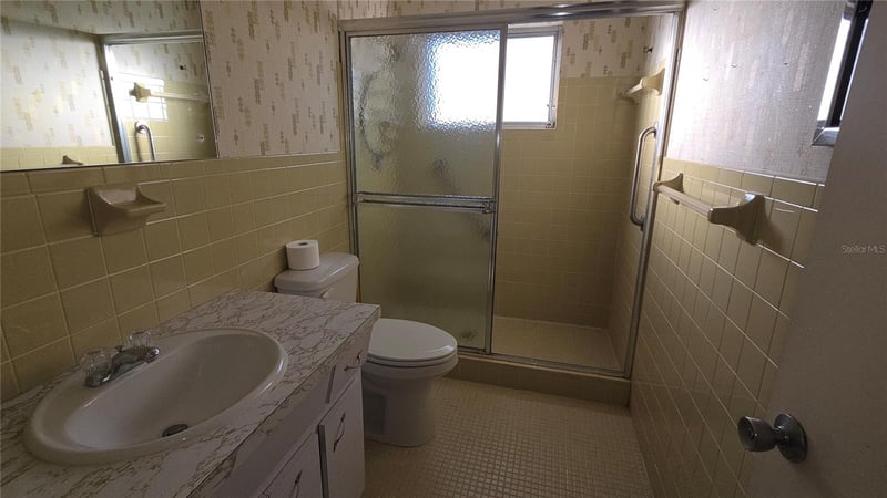 2402 Ecuadorian Way #48, Clearwater, FL 33763