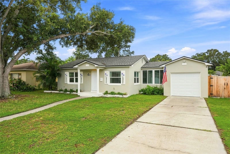 3230 Melton St N, St Petersburg, FL 33704