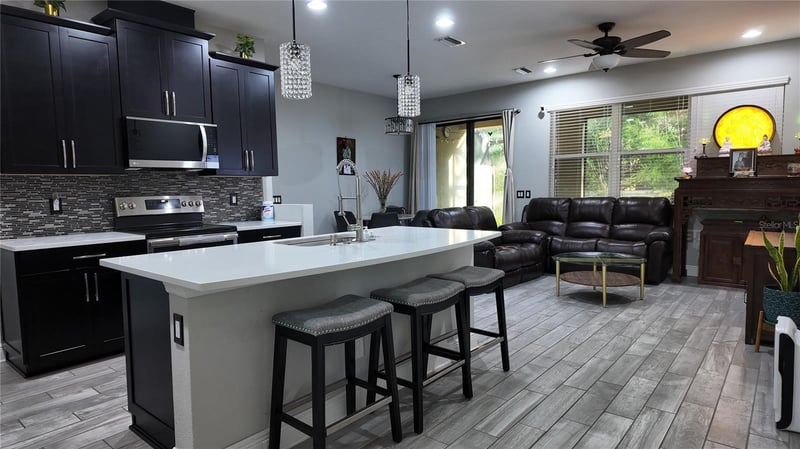 7850 52nd Ter E, Bradenton, FL 34203
