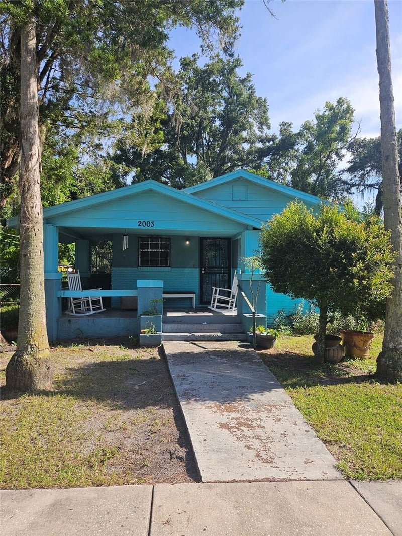 2003 E Ellicott St, Tampa, FL 33610