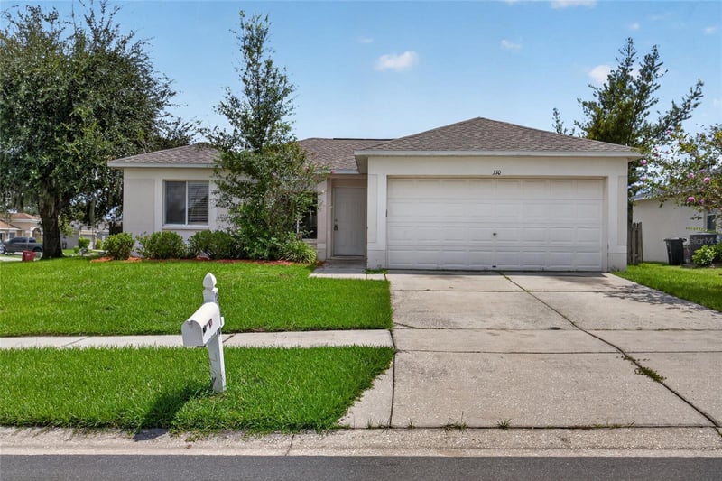 310 Shelby Brooke Dr, Plant City, FL 33563