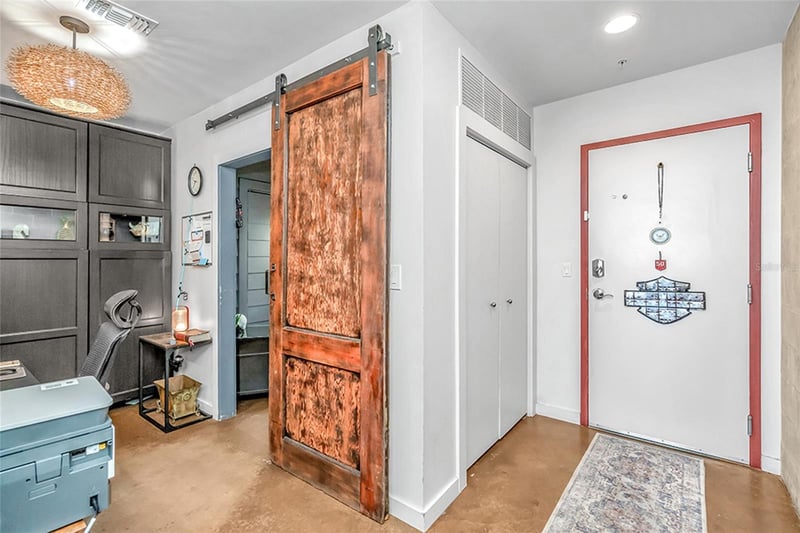 2001 E 2nd Ave #27, Tampa, FL 33605