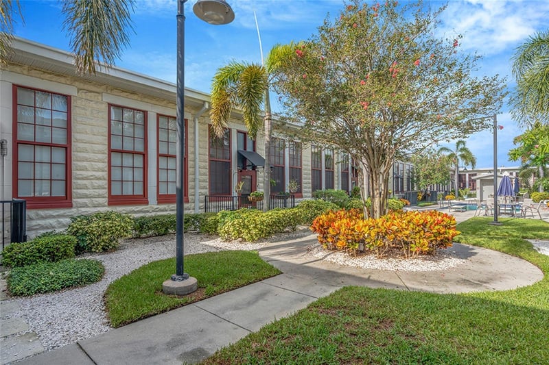 2001 E 2nd Ave #27, Tampa, FL 33605