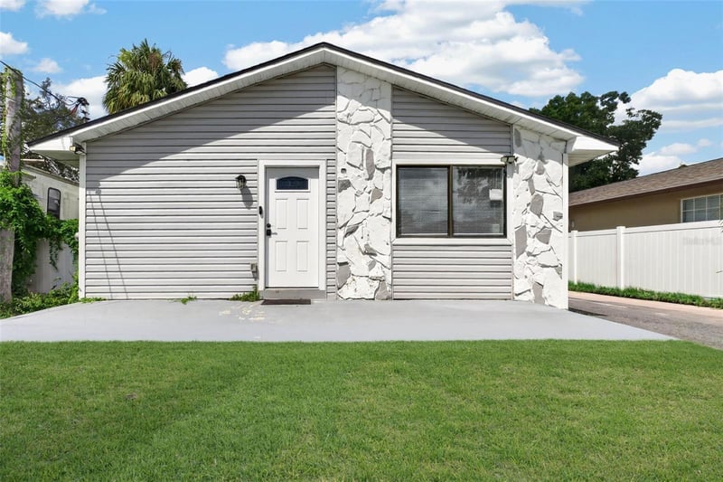 8114 N Edison Ave, Tampa, FL 33604
