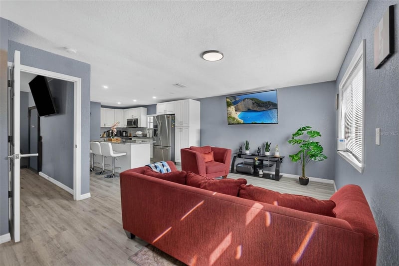 8114 N Edison Ave, Tampa, FL 33604