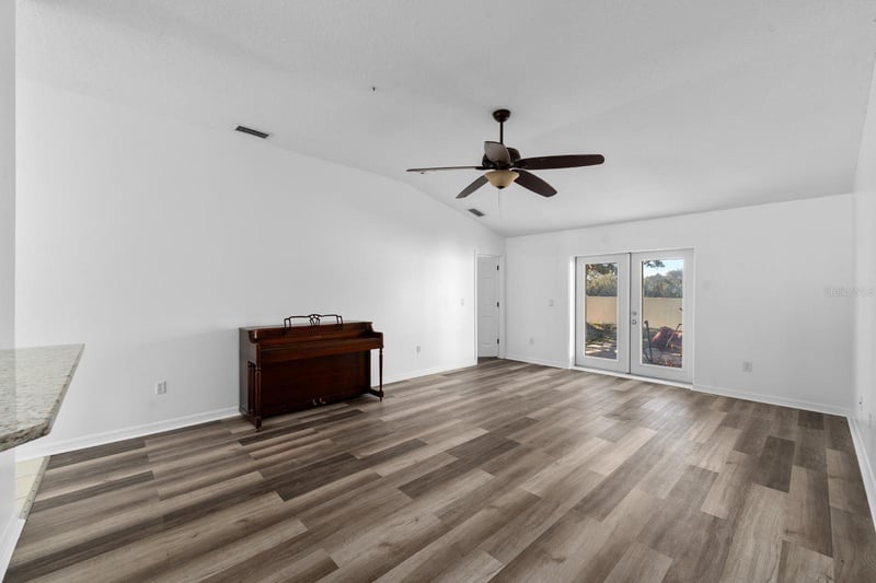 3609 Trapnell Grove Loop, Plant City, FL 33567