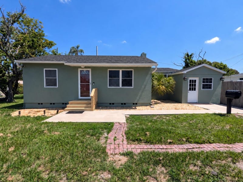 2749 16th Ave N, St Petersburg, FL 33713