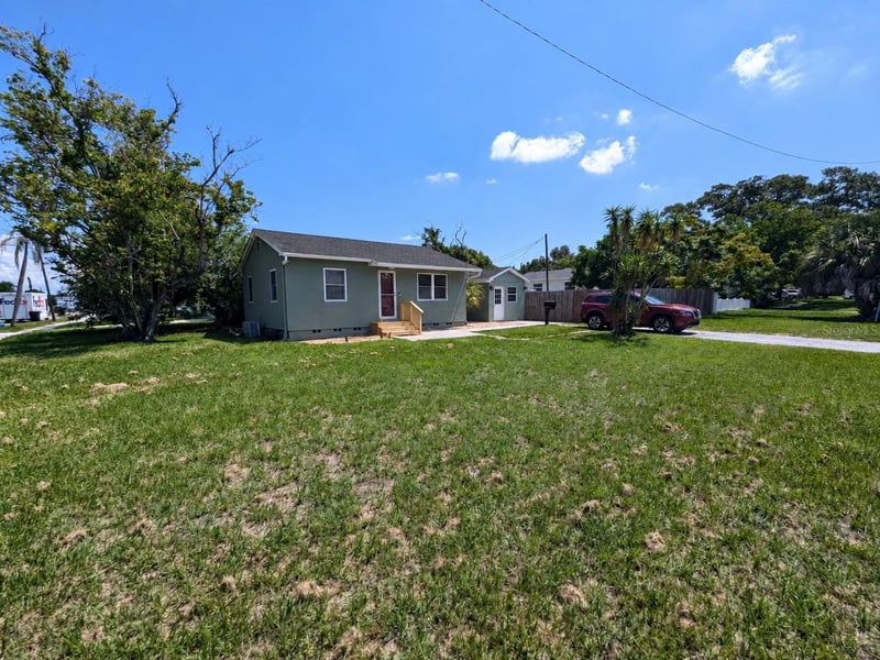 2749 16th Ave N, St Petersburg, FL 33713