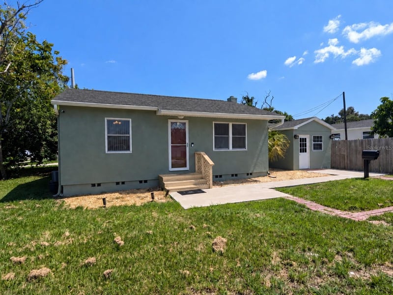2749 16th Ave N, St Petersburg, FL 33713