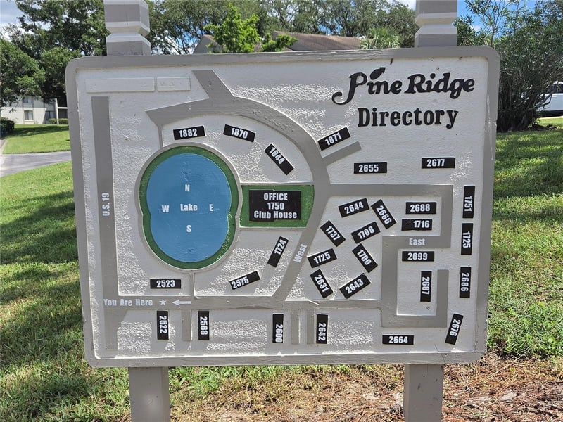 1700 Pine Ridge Way E #C1, Palm Harbor, FL 34684