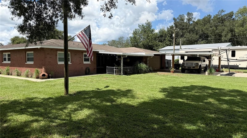 3933 Allen Rd, Zephyrhills, FL 33541