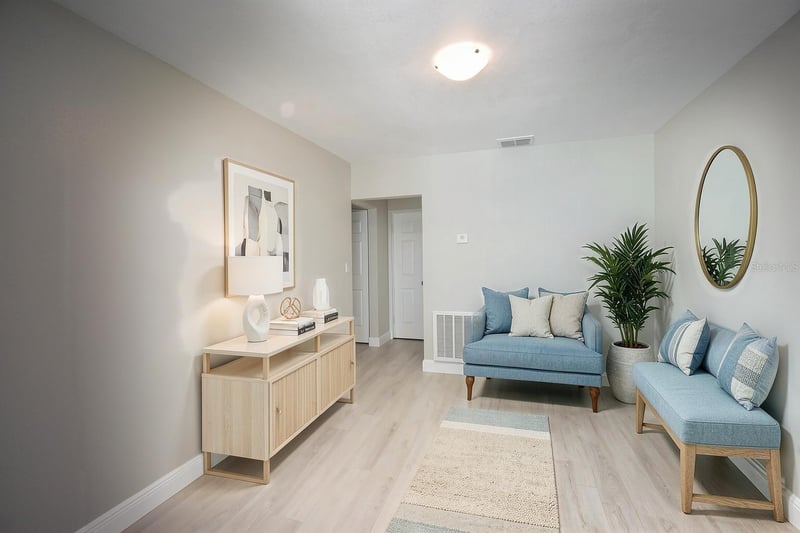 4027 7th St S, St Petersburg, FL 33705