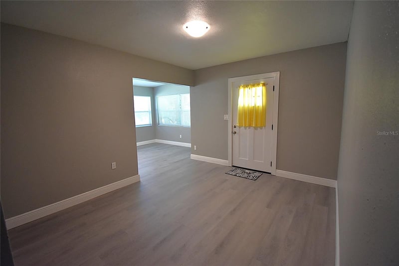 4027 7th St S, St Petersburg, FL 33705