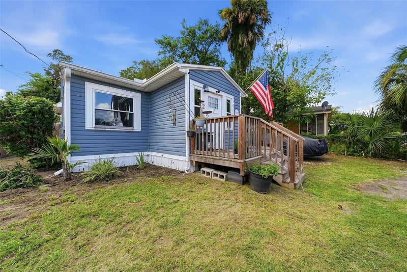 3311 E Ellicott St, Tampa, FL 33610