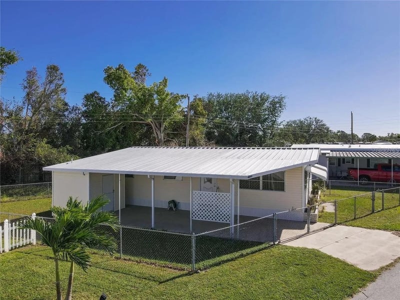 6609 New Jersey St, Bradenton, FL 34207