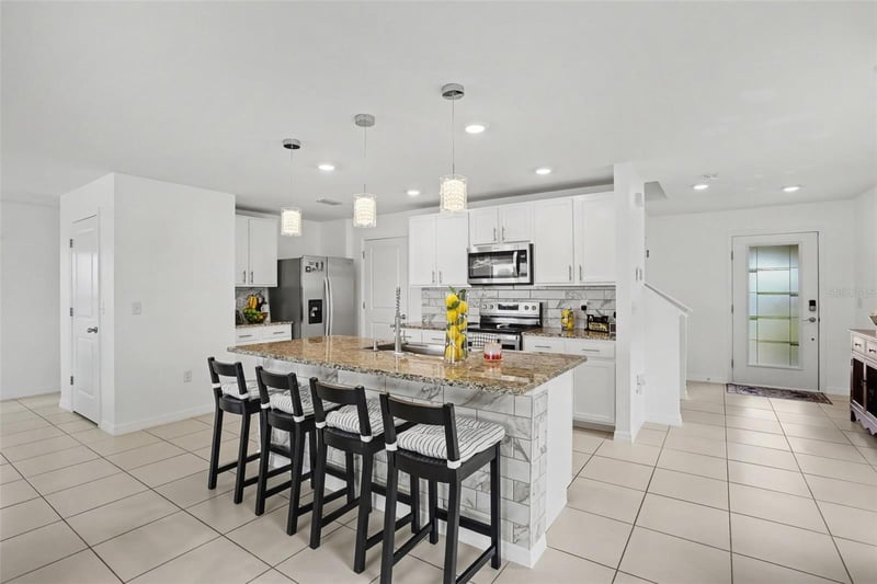 498 Olive Conch St, Ruskin, FL 33570