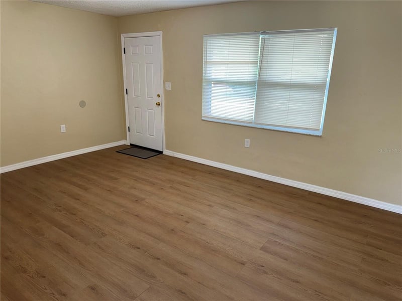 9637 Marlinton Ln, Port Richey, FL 34668