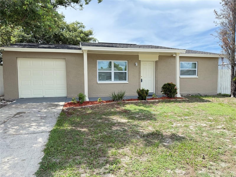 9637 Marlinton Ln, Port Richey, FL 34668