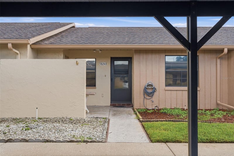 38243 Ironwood Pl, Zephyrhills, FL 33542